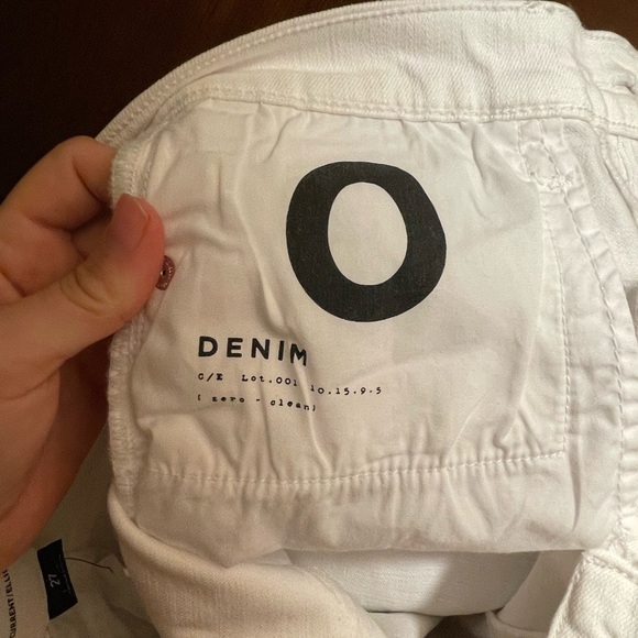 NWT Current/Elliot Stiletto Jean in White - Picture 6 of 8